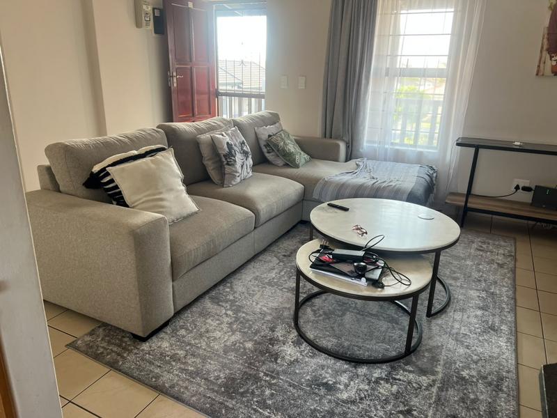 To Let 2 Bedroom Property for Rent in Lansdowne Western Cape